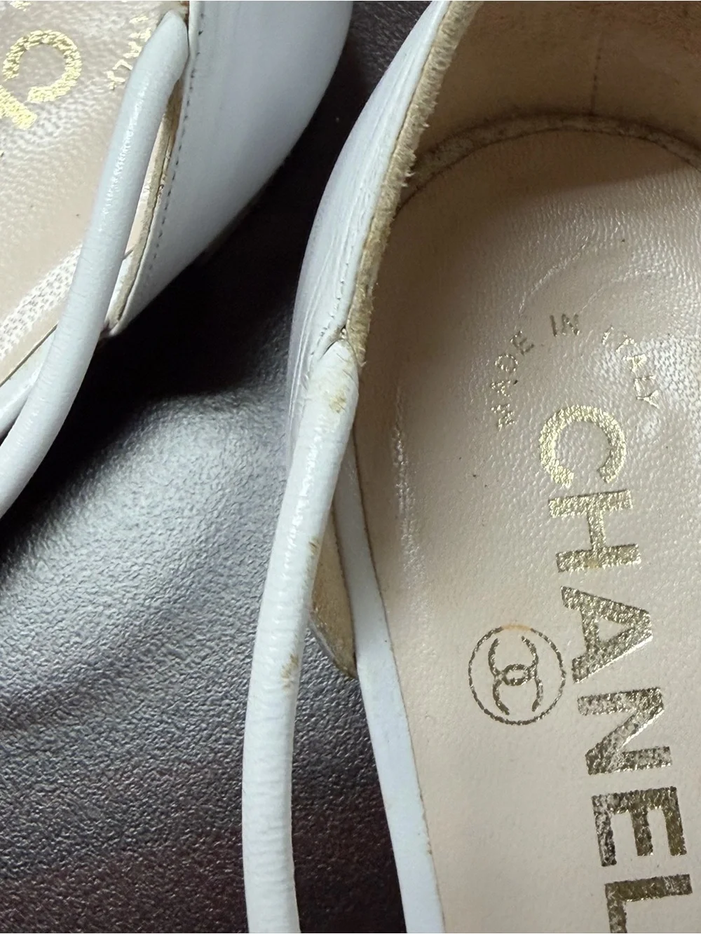 Vintage CHANEL White Leather Camellia Flower Sandals Size 37 Made in Italy